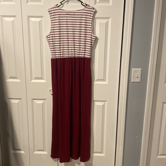 Maxi Dress - Picture 4 of 5